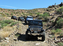 Jeep trails are convenient to RV Parks near Kingman, AZ - Tradewinds RV Park.